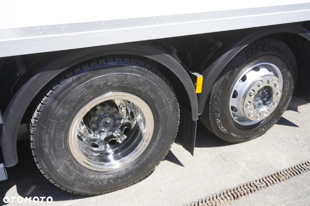 Mercedes-Benz Actros 2542 / Kabina Gigasalonka / Thermoking 1000R_225457 - 14