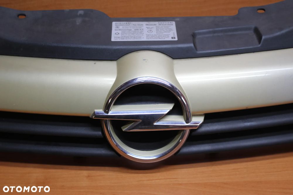 ATRAPA GRILL OPEL ASTRA H Z40H 5D DRZWI PRZED LIFTEM EUROPA - 4