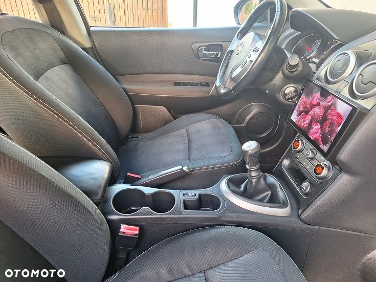 Nissan Qashqai 2.0 tekna - 23