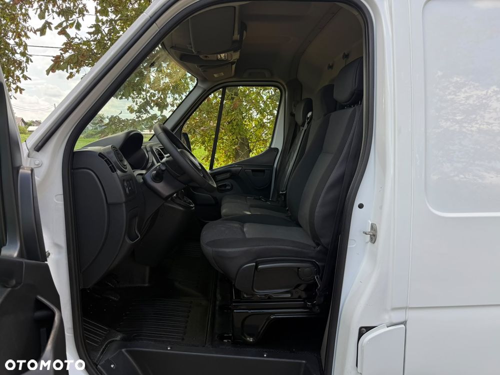 Renault Master - 11
