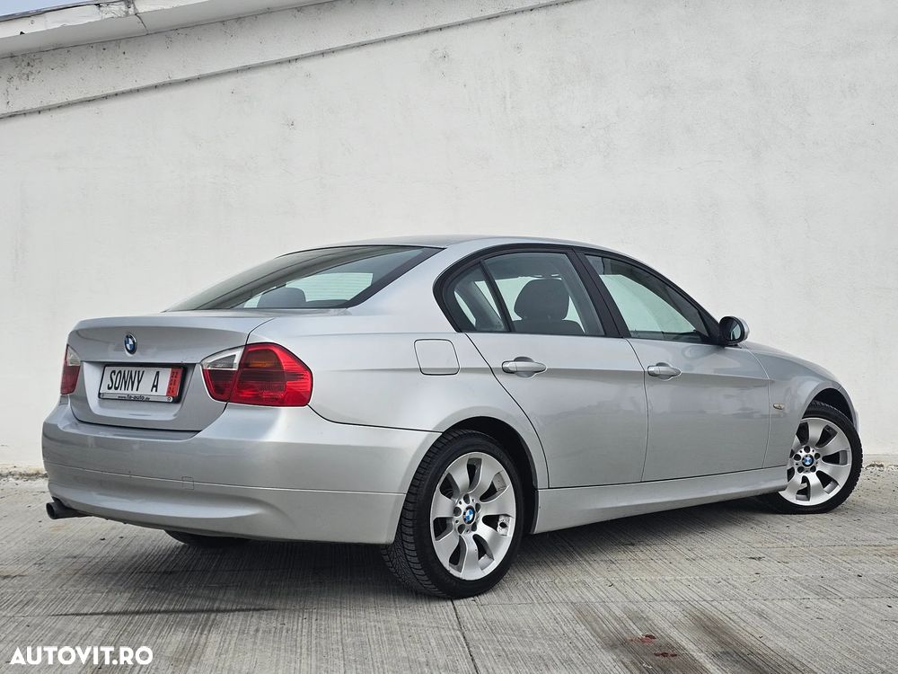 BMW Seria 3 318d DPF Edition Lifestyle - 9