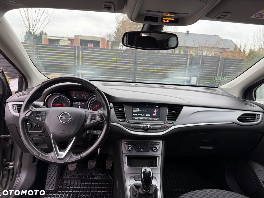 Opel Astra 1.4 T GPF Enjoy S&S - 24