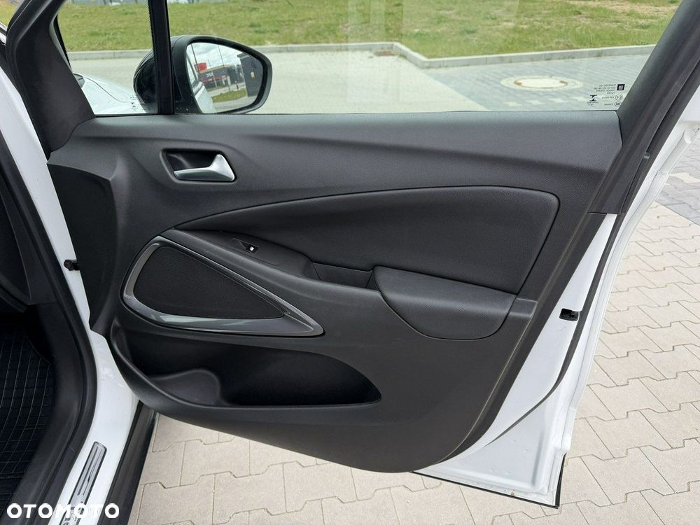 Opel Crossland X - 34