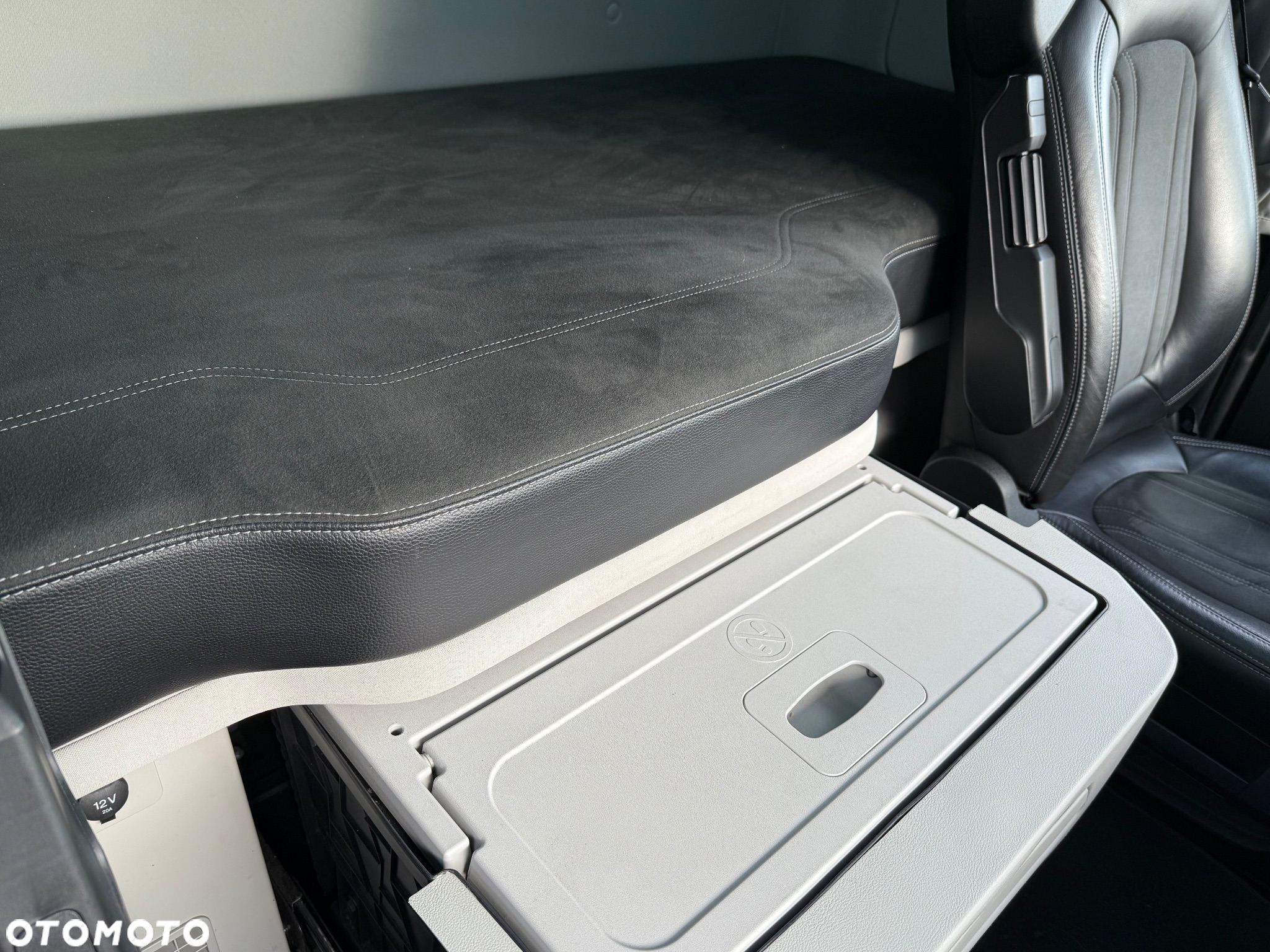 Ford F-MAX Retarder 16 biegów Luxury LED Navi TV Skóry el. wspomaganie - 16