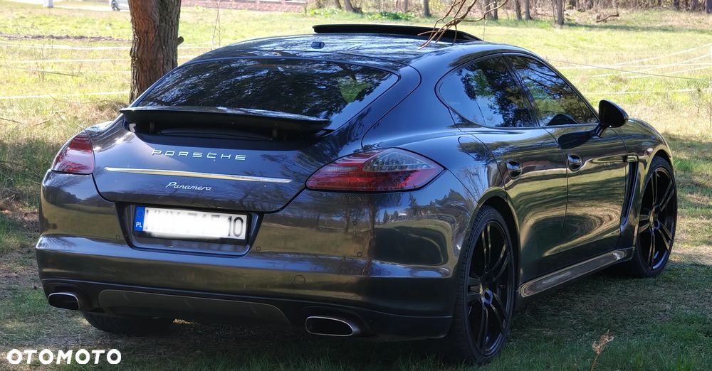 Porsche Panamera 4 PDK - 21