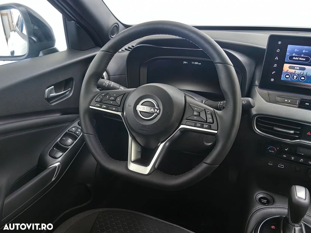 Nissan Juke Hybrid N-Connecta - 12