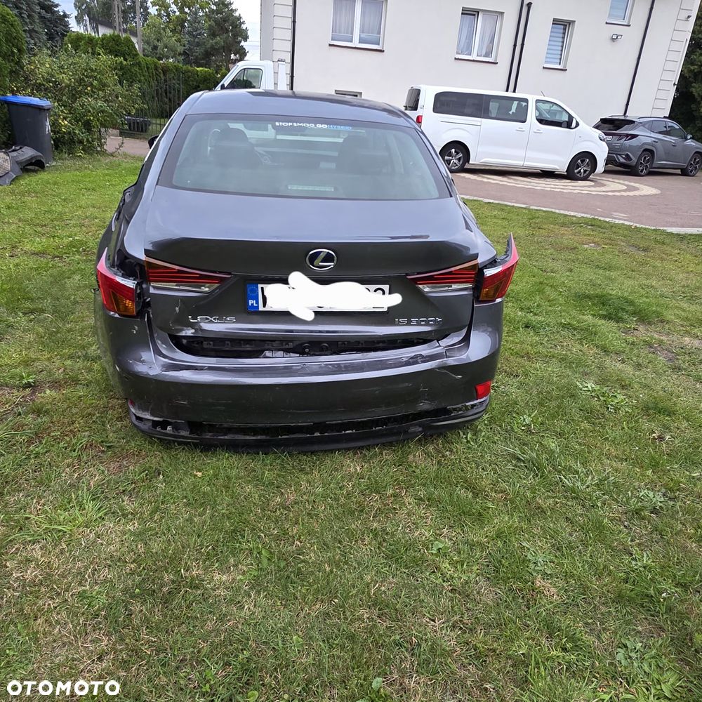 Lexus IS Style Edition - 9