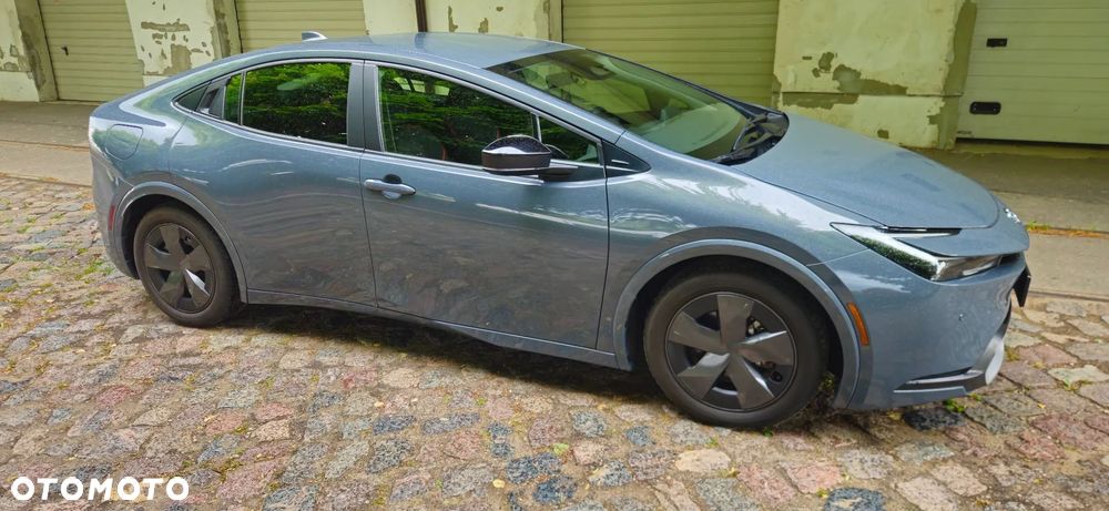 Toyota Prius 2.0 Hybrid Executive - 13