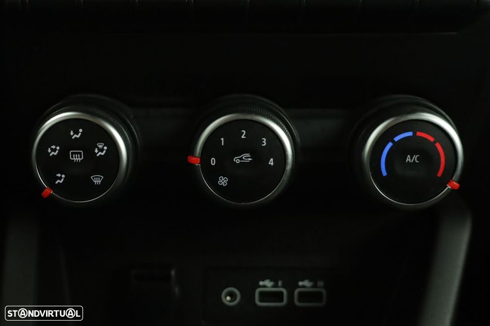 Renault Clio 1.0 TCe Evolution Bi-Fuel - 13