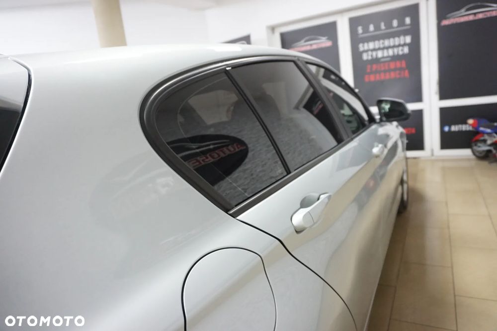 BMW Seria 1 120d Urban Line - 17