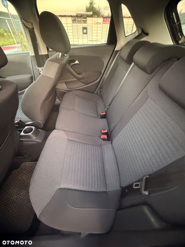 Volkswagen Polo 1.4 16V Comfortline - 15
