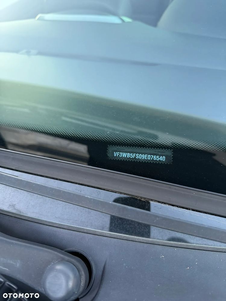 Peugeot 207 CC 120 VTi Premium - 27