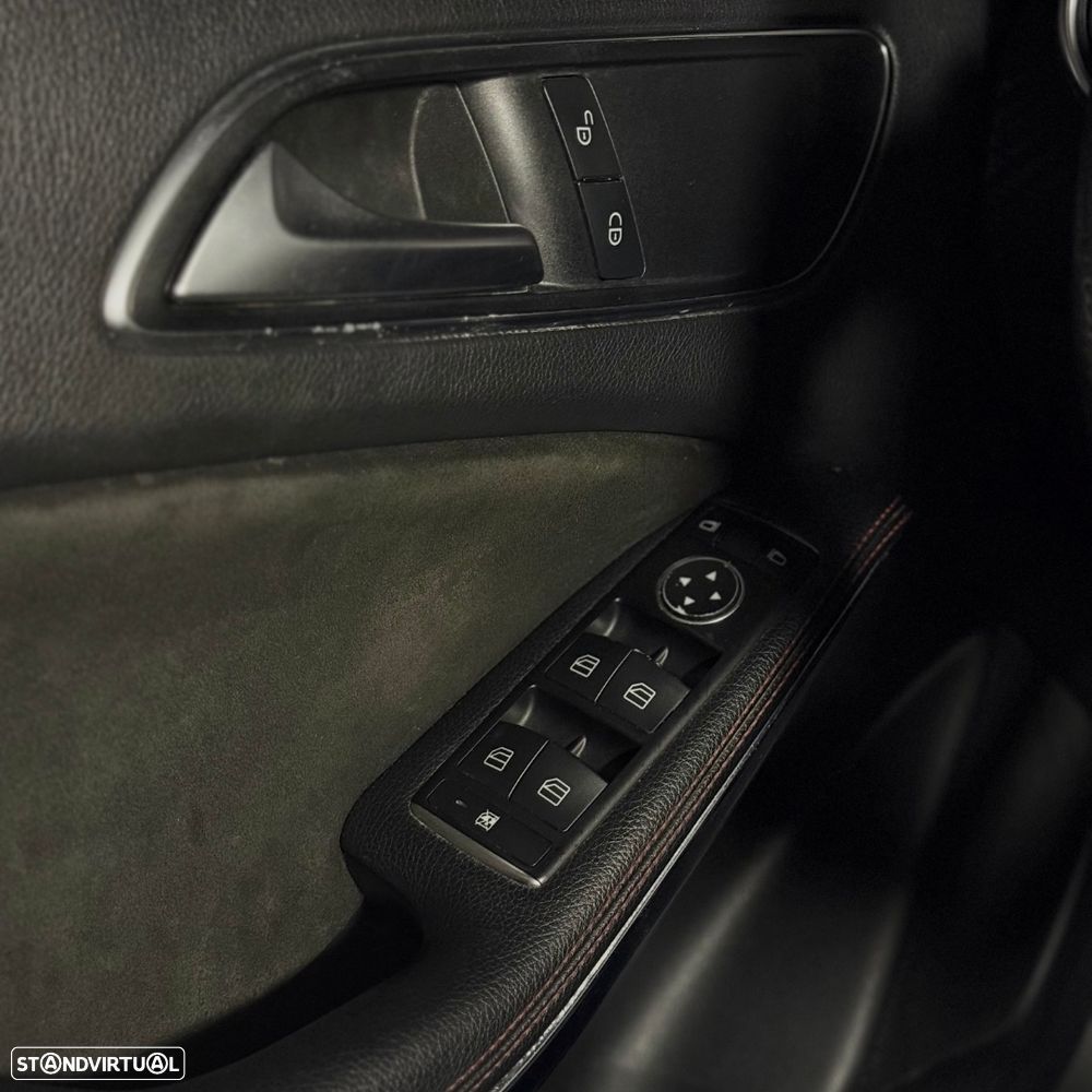 Mercedes-Benz A 180 d AMG Line - 10