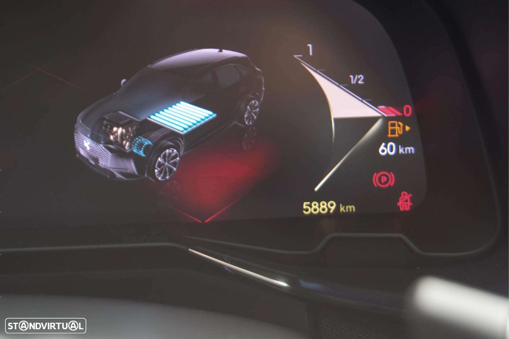 DS DS7 E-Tense Performance Line+ EAT8 - 16