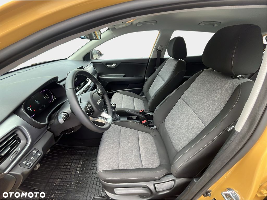 Kia Stonic 1.2 M - 10