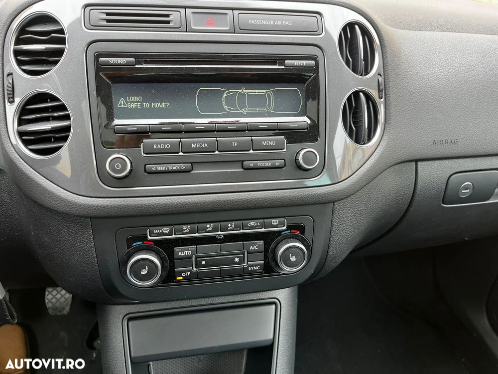 Volkswagen Tiguan - 11