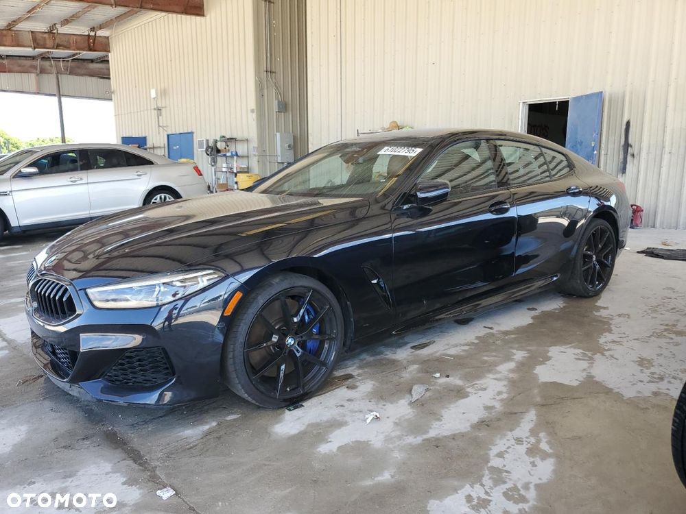 BMW Seria 8 M850i xDrive - 1