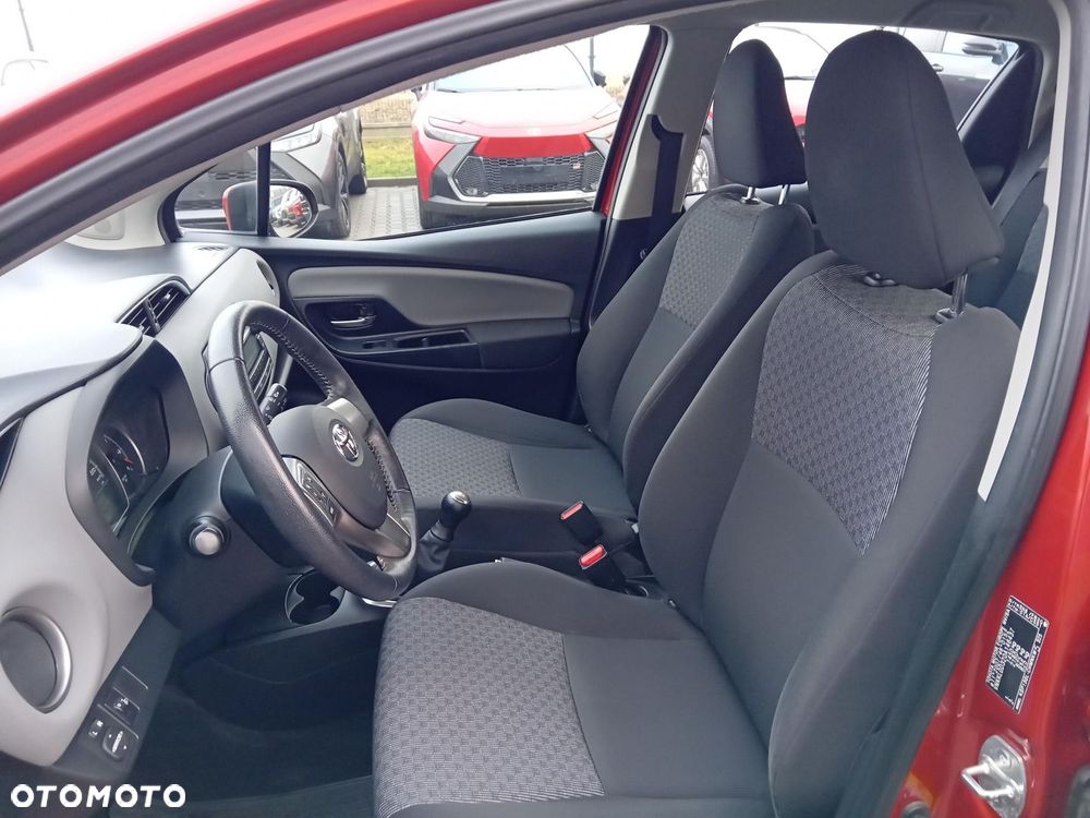 Toyota Yaris - 14