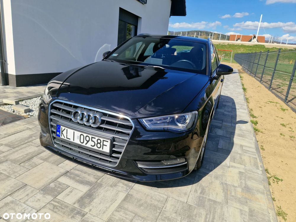 Audi A3 Sportback 2.0 TDI Attraction - 2