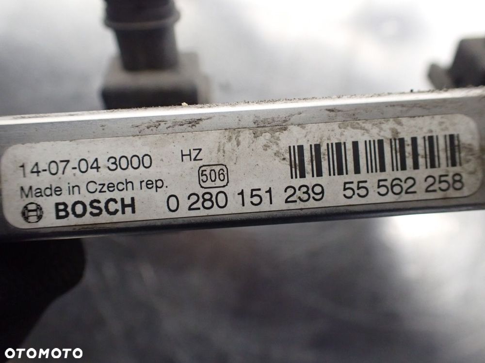 LISTWA WTRYSKOWA OPEL CORSA D 0280158181   55562258 - 5