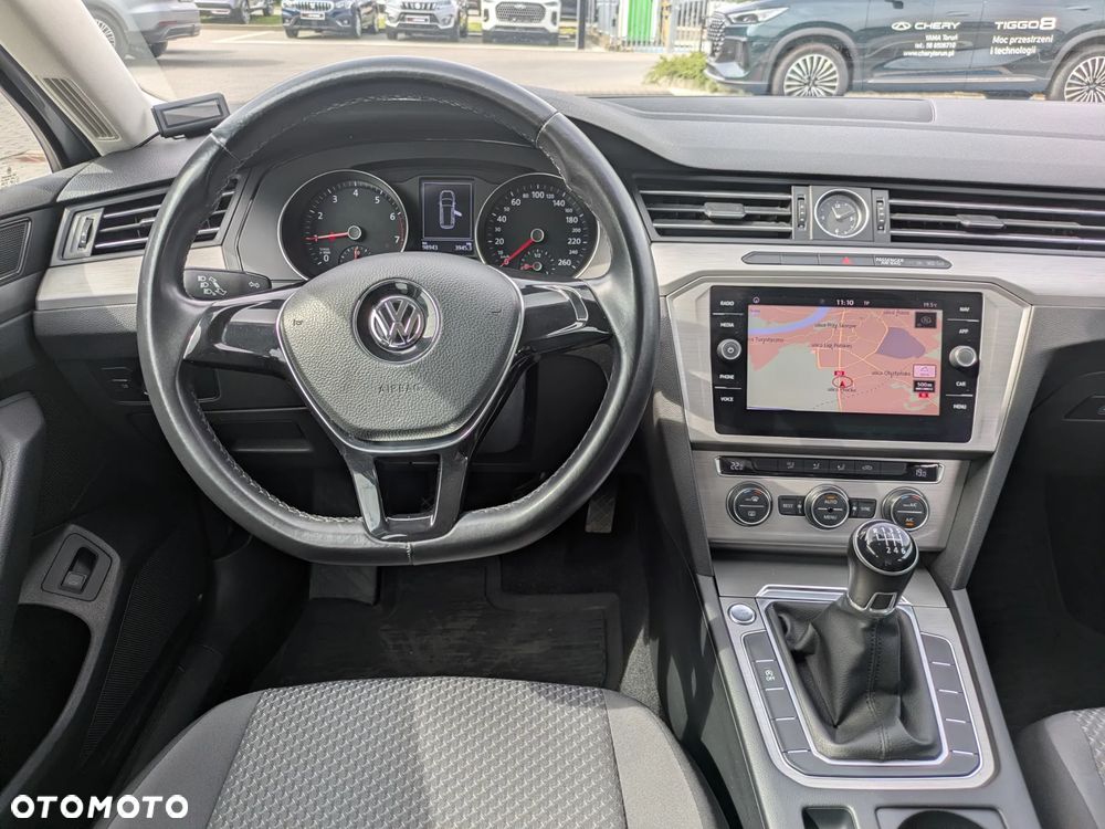 Volkswagen Passat 1.5 TSI EVO Trendline - 24