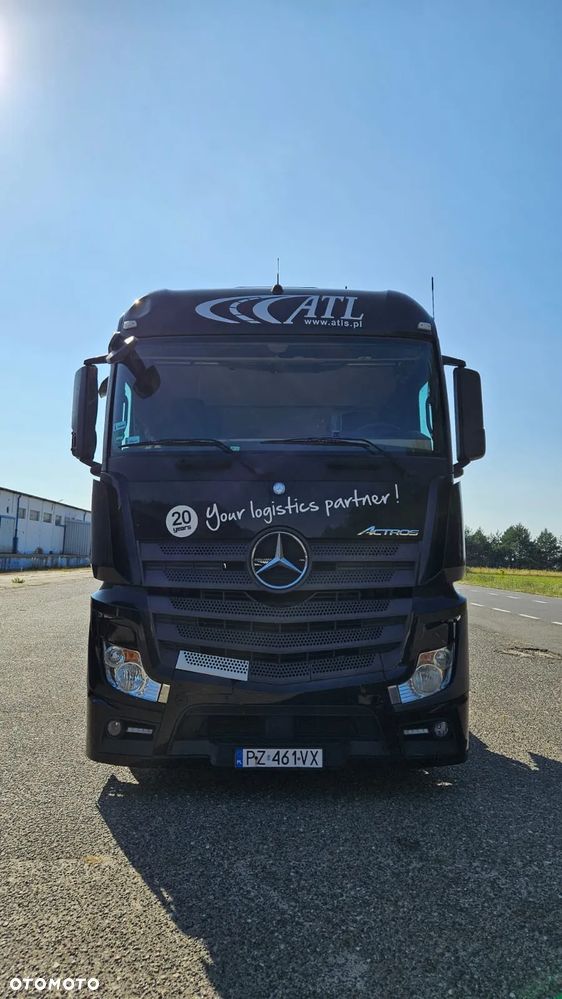 Mercedes-Benz Actros - 2