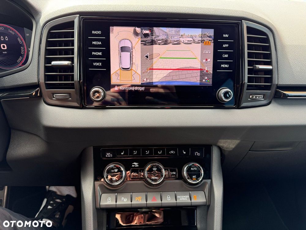 Skoda Karoq 1.5 TSI ACT Sportline DSG - 28