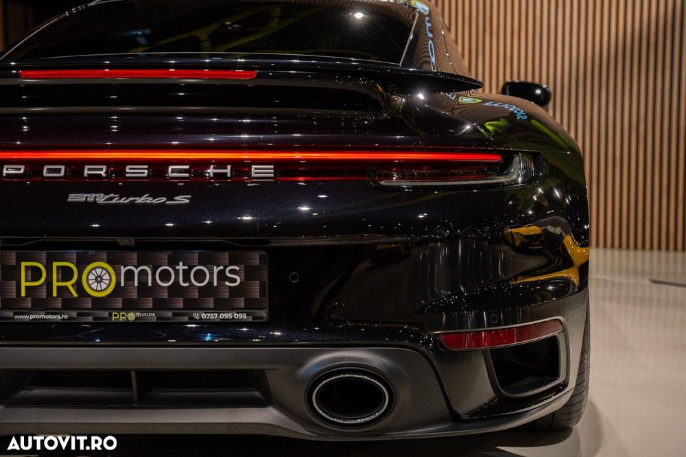 Porsche 992 TURBO S - 17