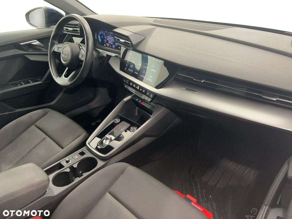 Audi A3 Sportback 30 TDI S tronic - 15
