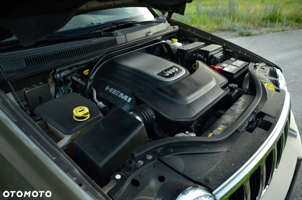 Jeep Grand Cherokee 5.7 V8 HEMI Automatik Limited - 31