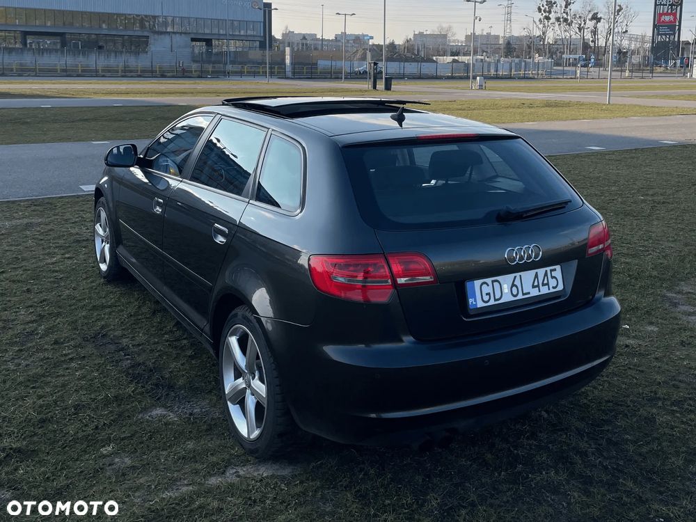 Audi A3 Sportback - 11