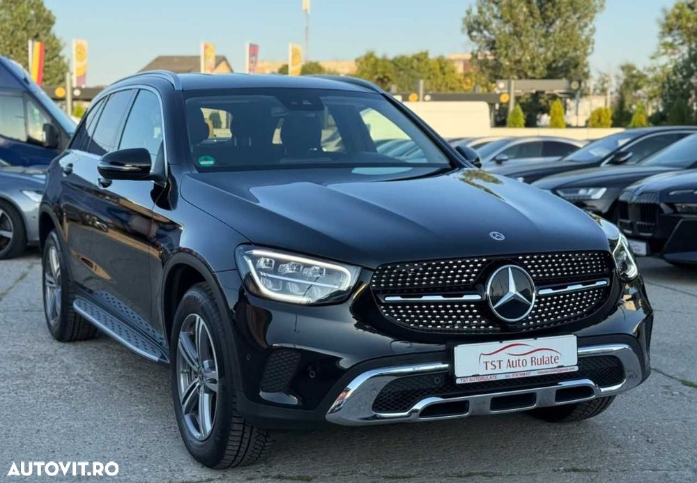 Mercedes-Benz GLC - 13
