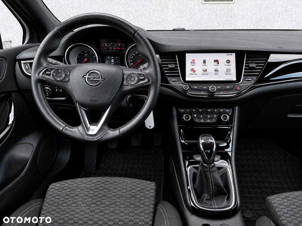 Opel Astra 1.4 T Dynamic - 23