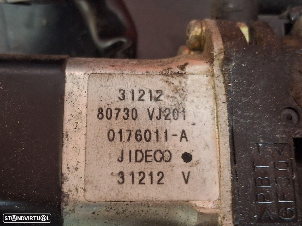 Elevador Frente Direito Electrico Nissan Pick Up (D22) - 4