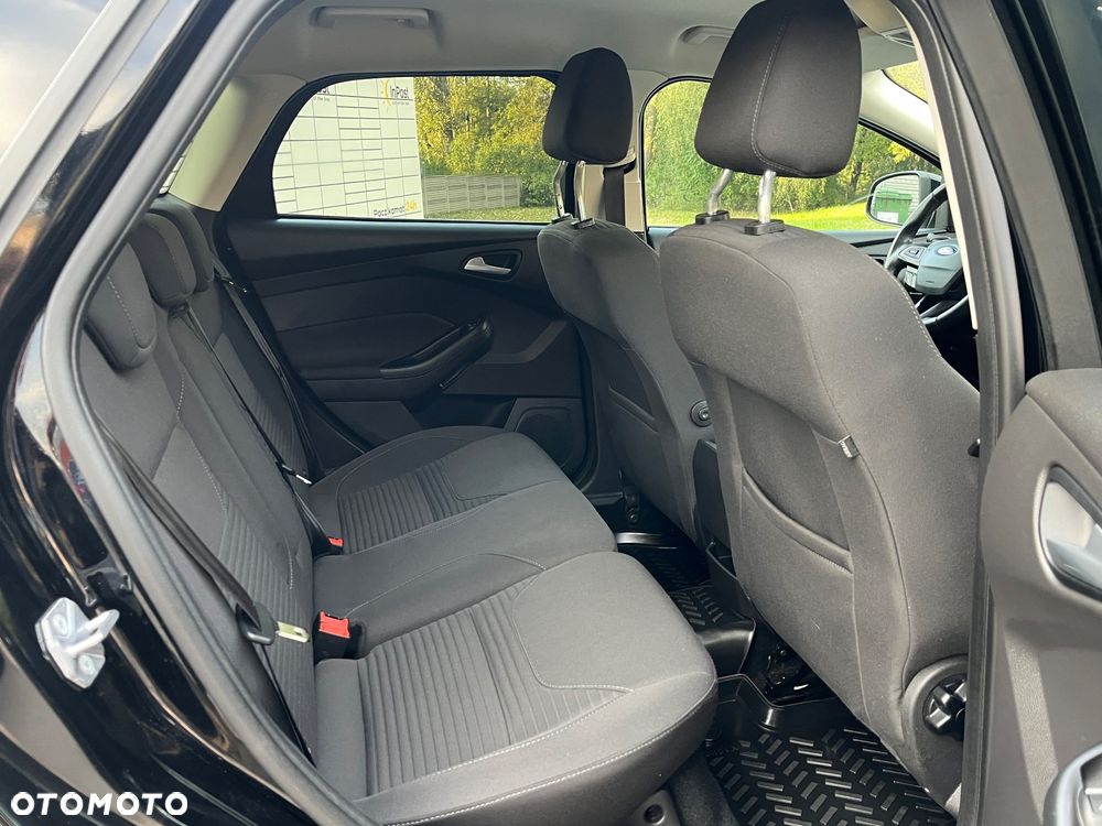 Ford Focus 1.0 EcoBoost Titanium - 8