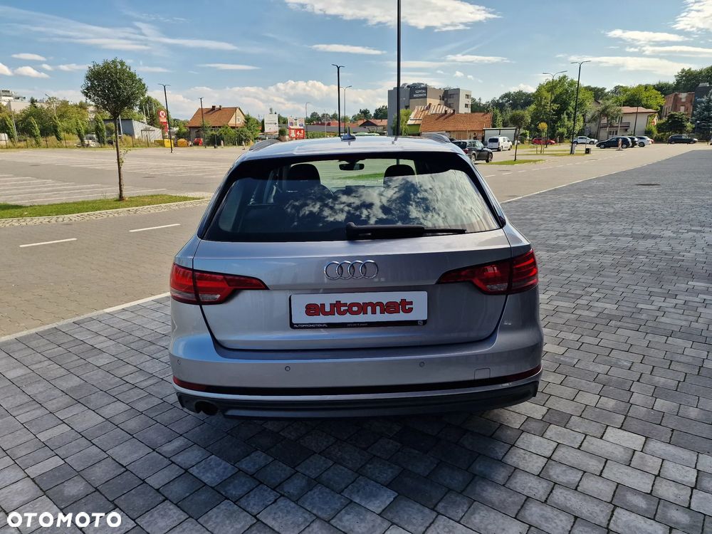 Audi A4 Avant 2.0 TDI S tronic - 33