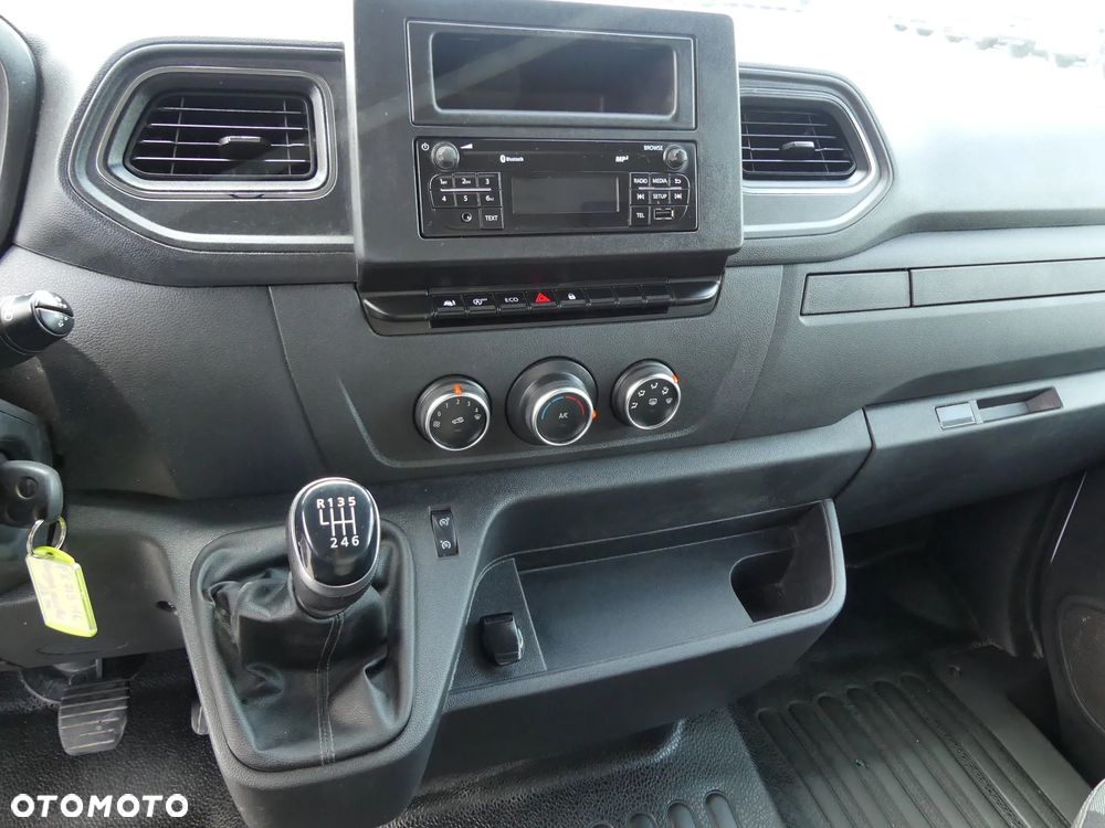 Renault MASTER / PODNOŚNIK KOSZOWY / ZWYŻKA 12M / - 27
