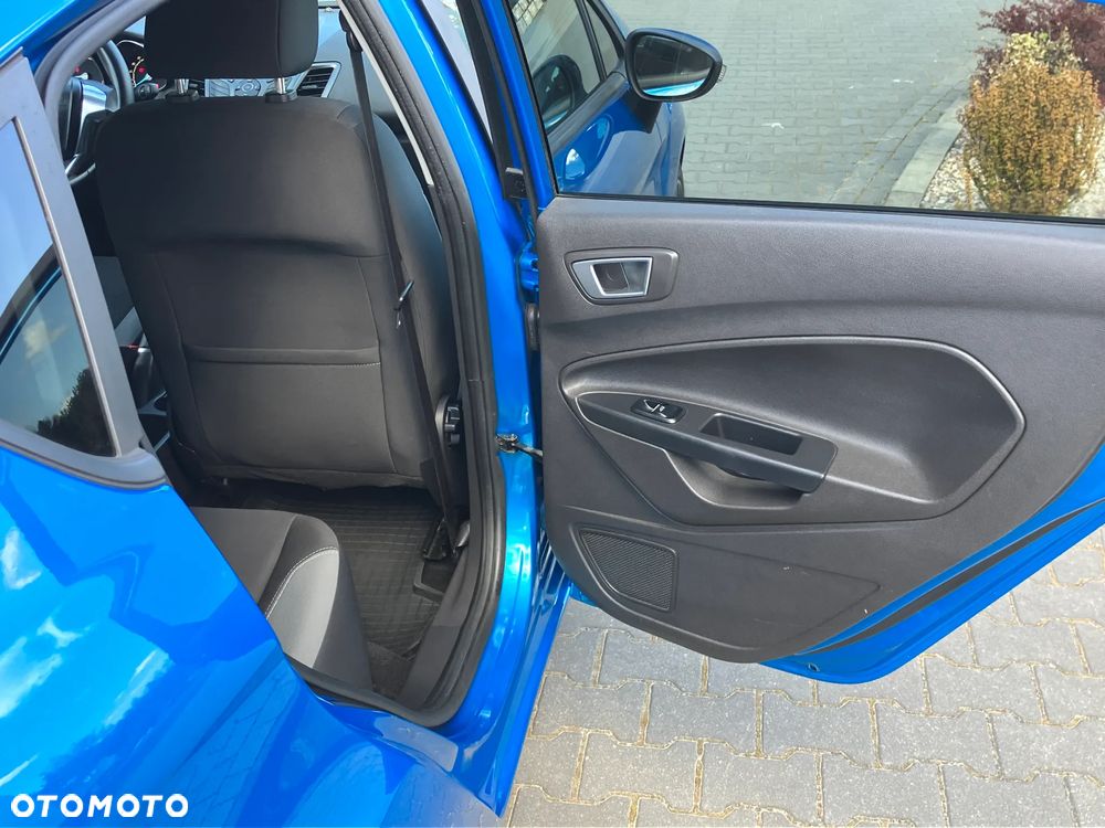 Ford Fiesta 1.0 EcoBoost Trend - 36
