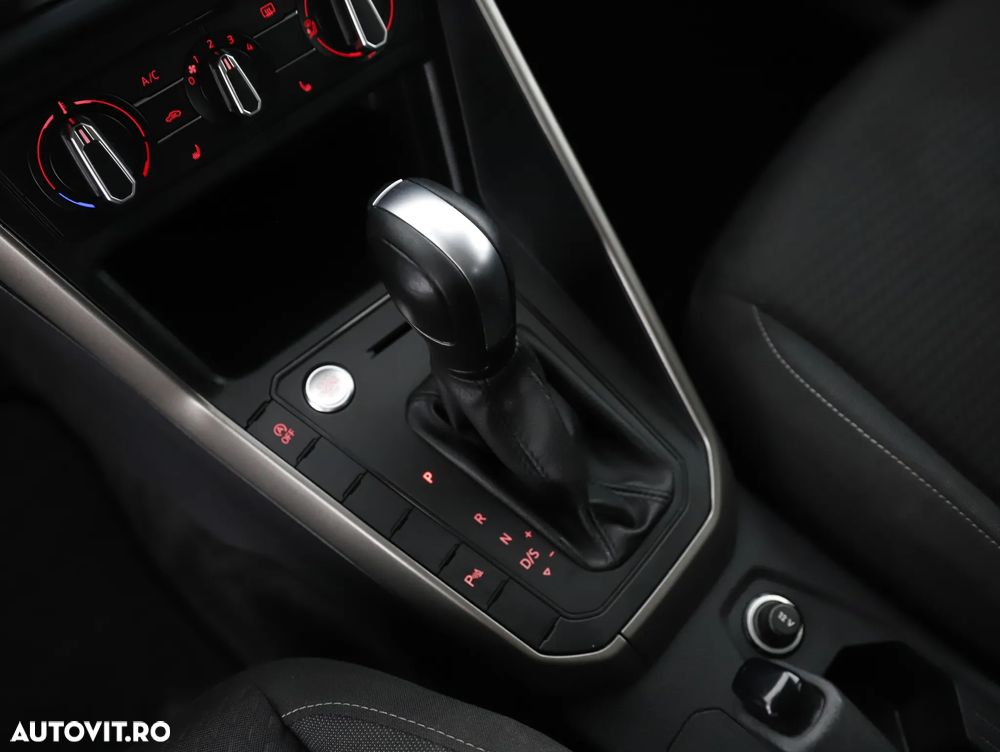 Volkswagen Polo 1.0 TSI DSG Comfortline - 13