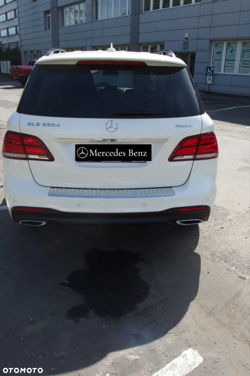 Mercedes-Benz GLE 350 d 4-Matic - 5