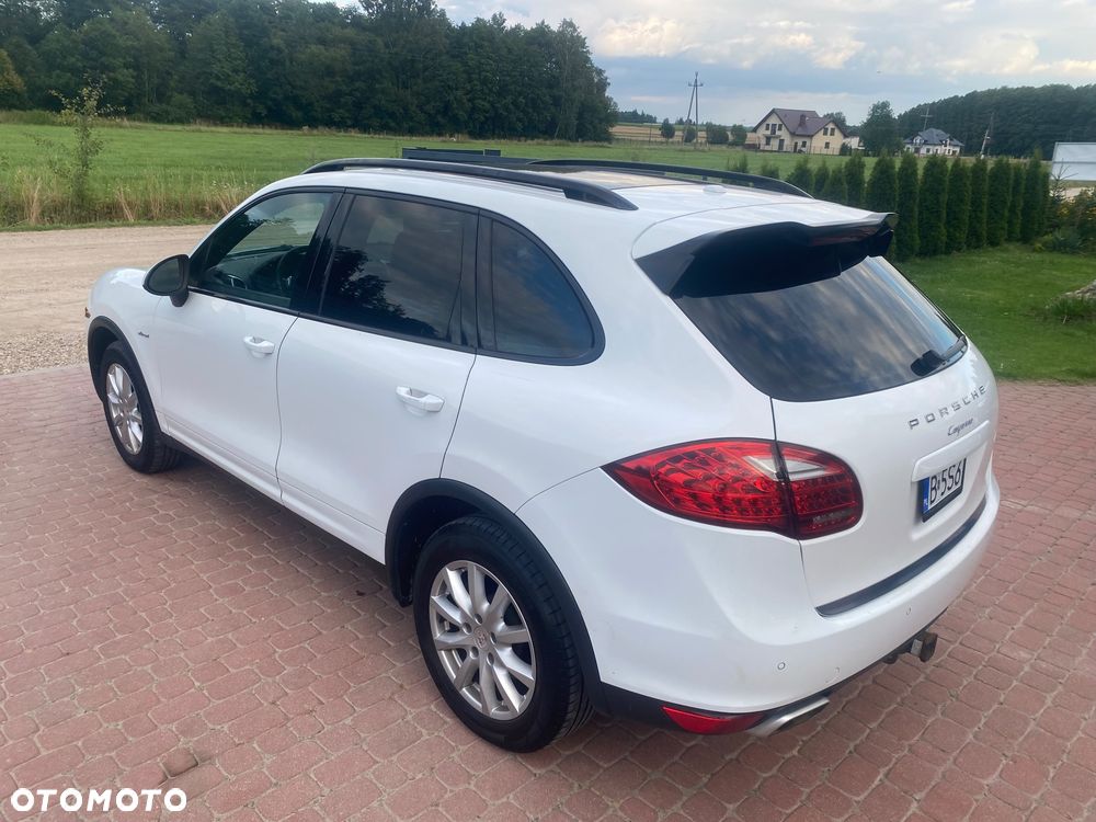 Porsche Cayenne - 3