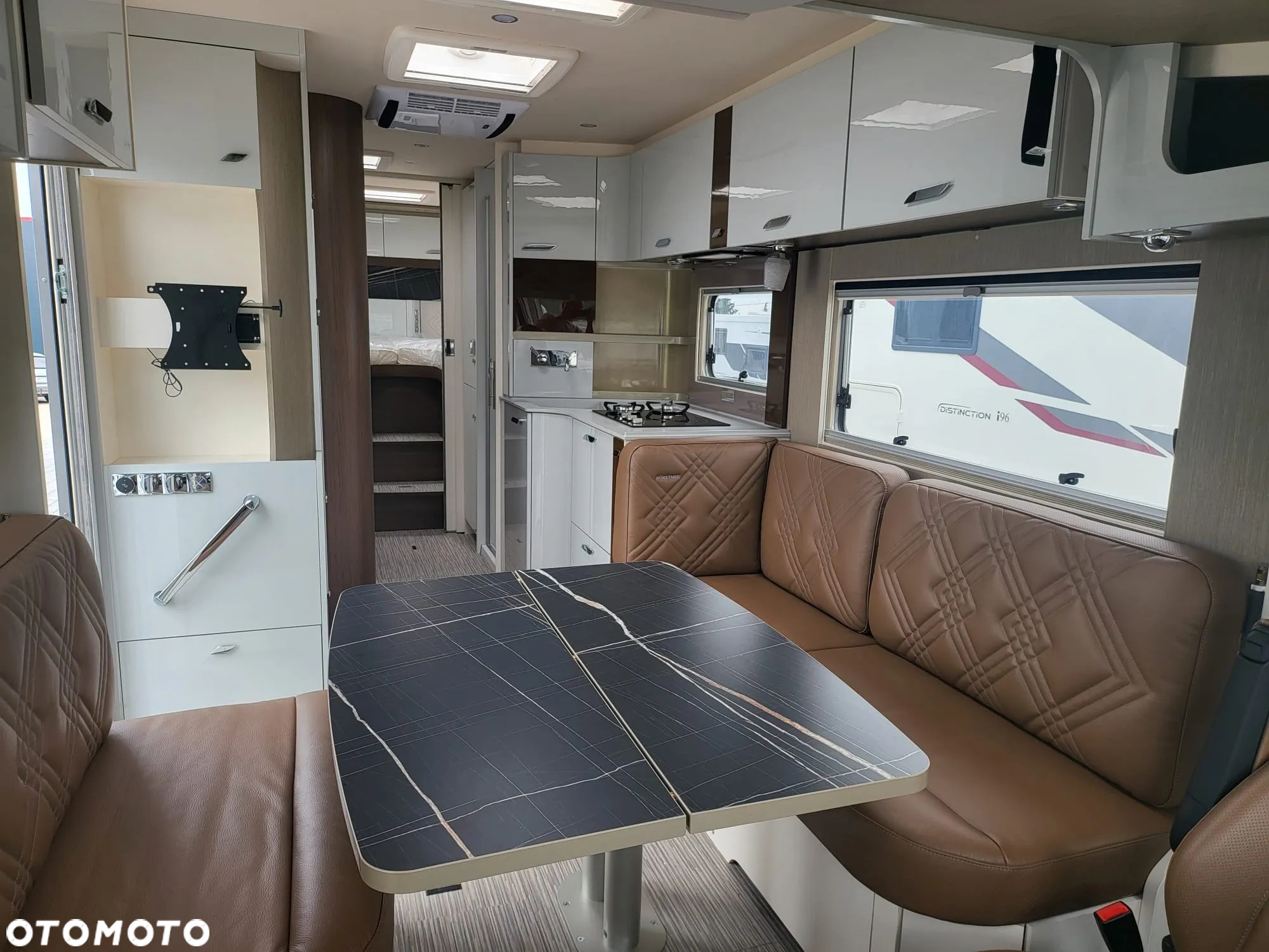 Burstner ELEGANCE i910G - 7
