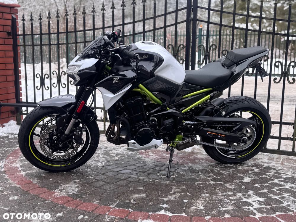 Kawasaki Z - 6