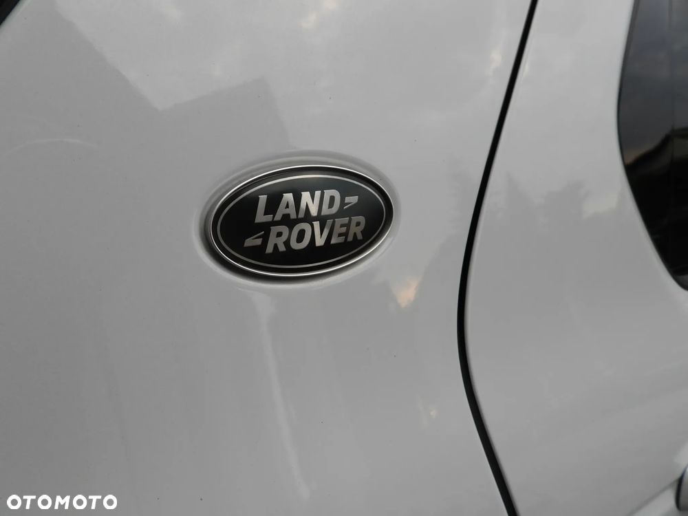 Land Rover Discovery Sport 2.0 TD4 HSE Luxury - 40