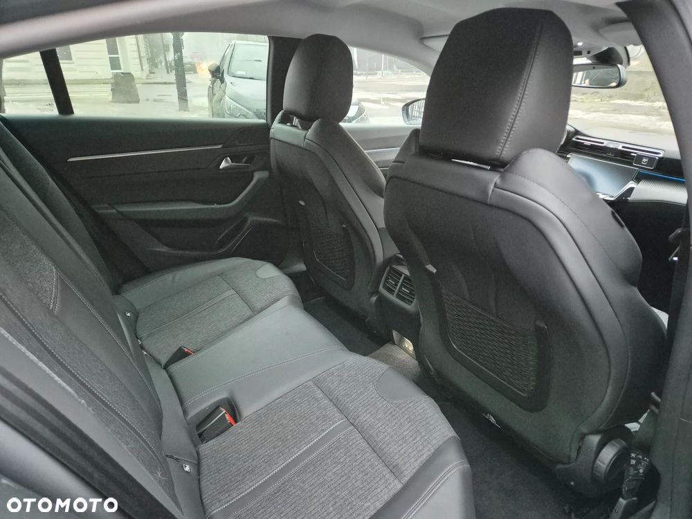 Peugeot 508 1.6 PureTech Allure Pack S&S EAT8 - 9