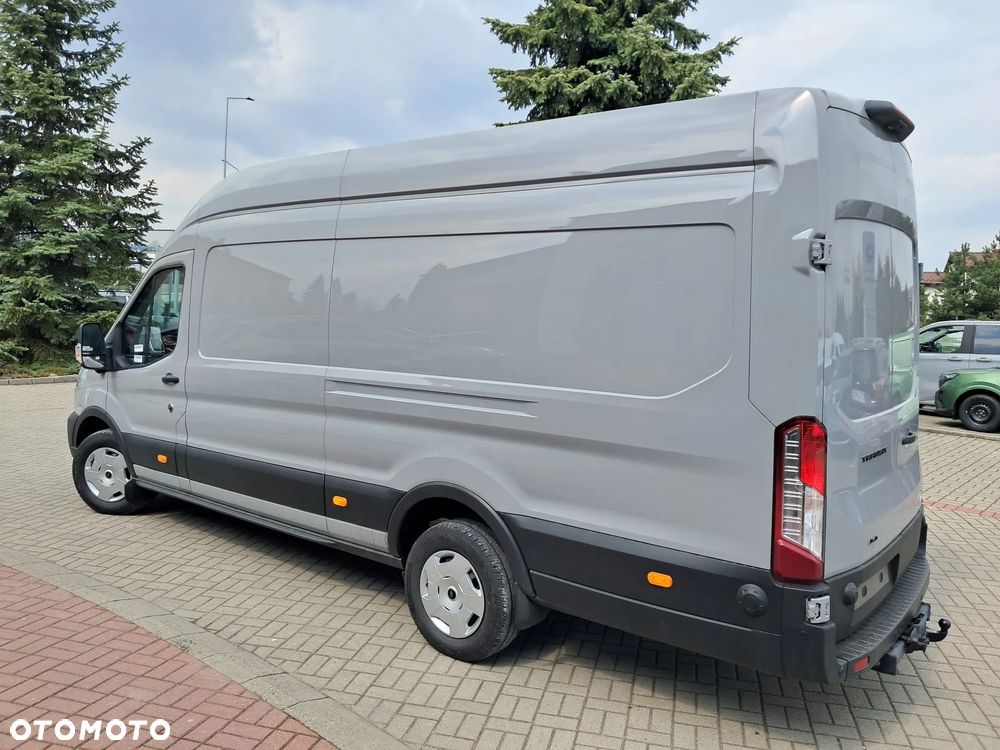 Ford Transit - 7