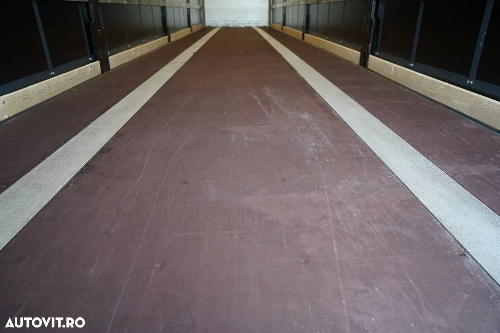 Schmitz Cargobull / CORTINĂ / STANDARD / COȘ PENTRU PALEȚI / AXE SAF / - 20