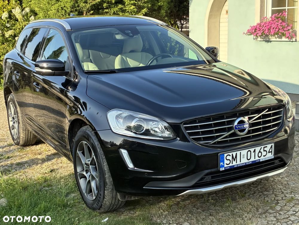 Volvo XC 60 D4 AWD Ocean Race - 3
