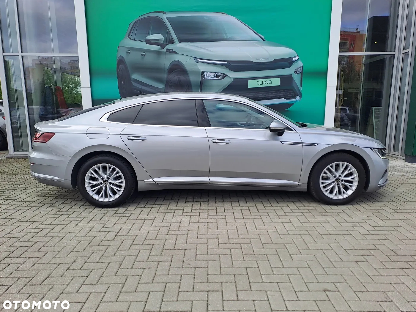 Volkswagen Arteon 2.0 TSI Essence DSG - 4