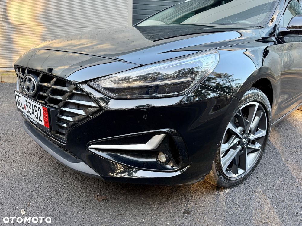 Hyundai i30 1.6 CRDI DCT EDITION 30+ - 1